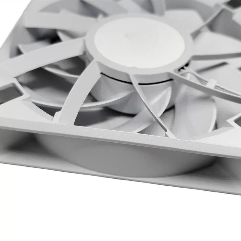 مروحة كورسير AF120 ELITE صامتة - مراجعة Case Fan Controller وسعره